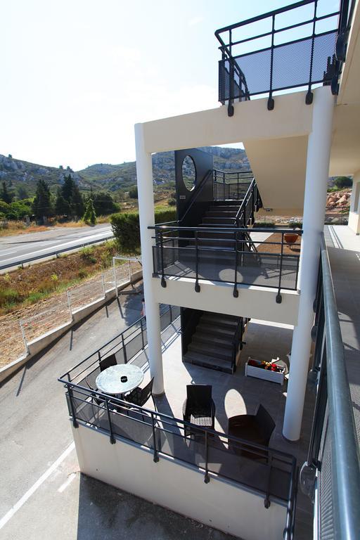 Hotel Restaurant Les Pielettes Le Rove Dış mekan fotoğraf